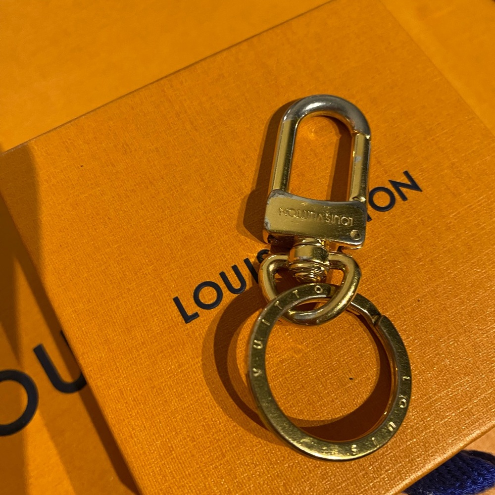 LV Key Ring Extender - Picture 2 of 3